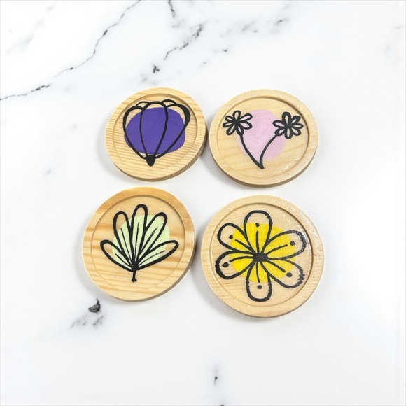 4 Handmade Coasters Flowers - Picture 1 of 5